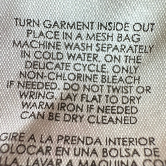 CAbi Style 5635 Vivian Pocket Pullover Two-toned Striped Sweater - Picture 6 of 13